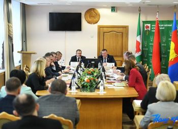 У Баранавіцкім райвыканкаме адбылася рабочая нарада па падрыхтоўцы да правядзення абласных «Дажынак-2026»